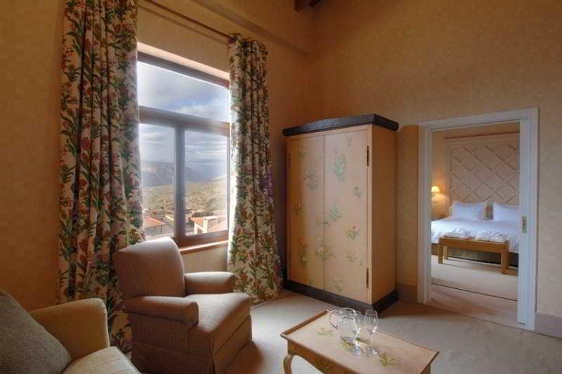 Santa Marina Arachova Hotel ภายนอก รูปภาพ