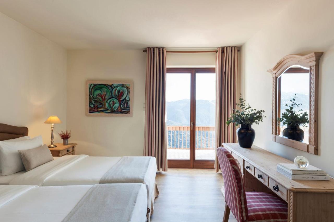 Santa Marina Arachova Hotel ภายนอก รูปภาพ