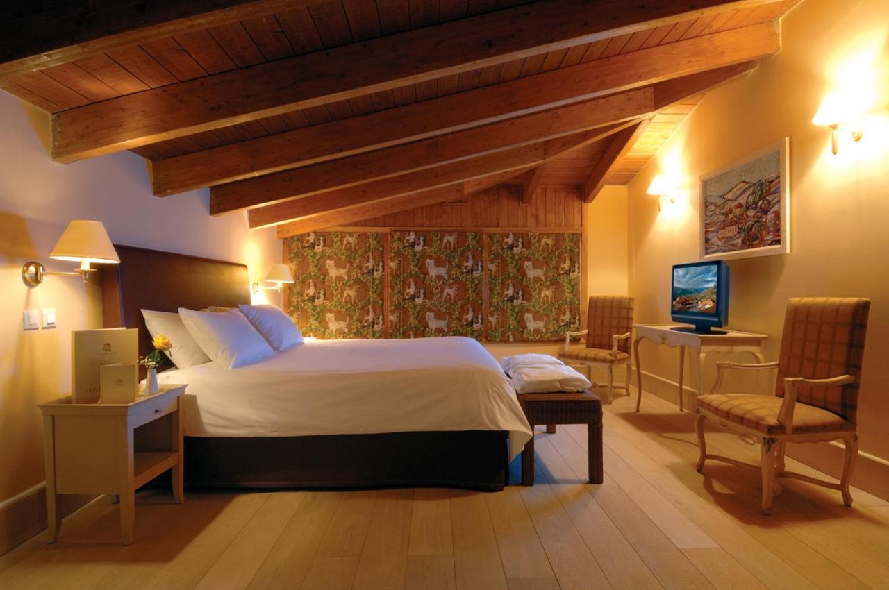 Santa Marina Arachova Hotel ภายนอก รูปภาพ