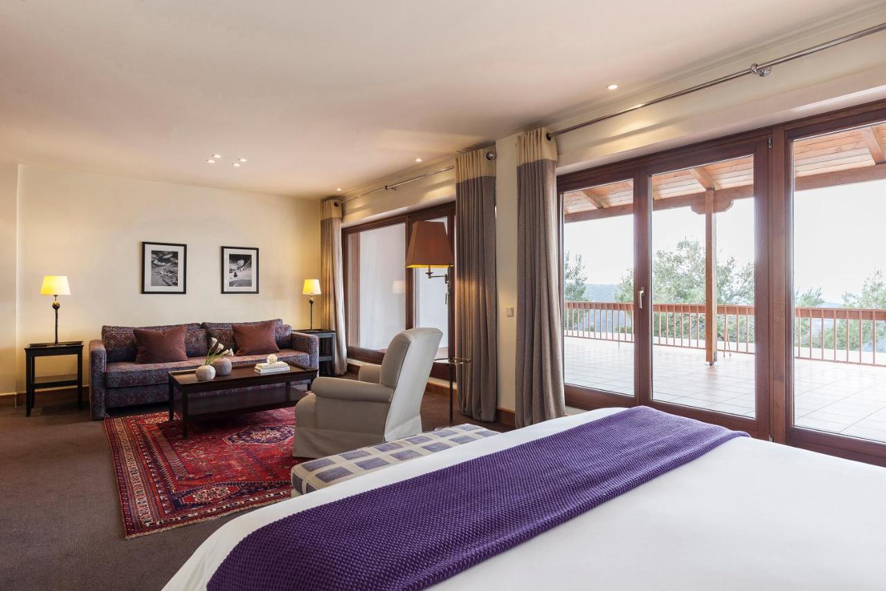 Santa Marina Arachova Hotel ภายนอก รูปภาพ